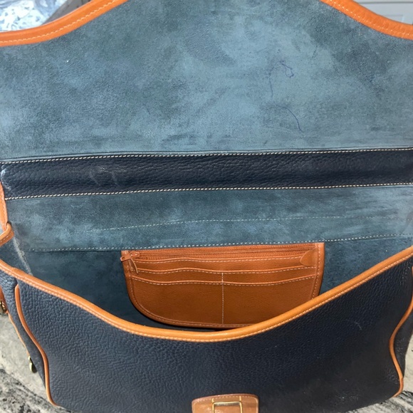 Vintage Dooney & Bourke All Weather Pebbled Leather Briefcase Messenger Bag - Picture 7 of 10